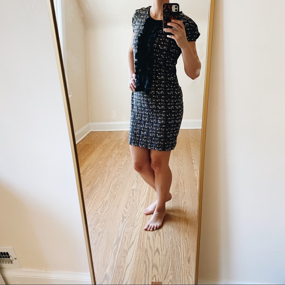 Banana Republic cotton work dress w/front pleating